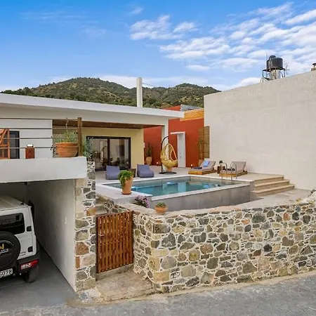 Holiday home L'maya Luxury Private Pool, 2 Master Bd, Bbq Kalochorafitis